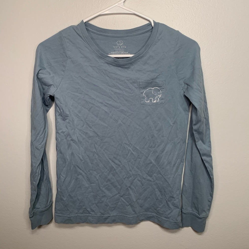 Long sleeve blue ivory Ella shirt.